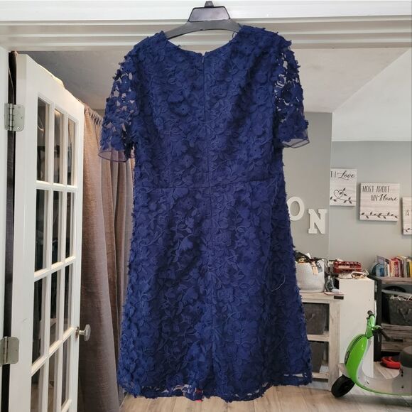 Rebecca Taylor Women's Navy Blue Open Back Scalloped Lace Midi Dress Siz… - Picture 9 of 9